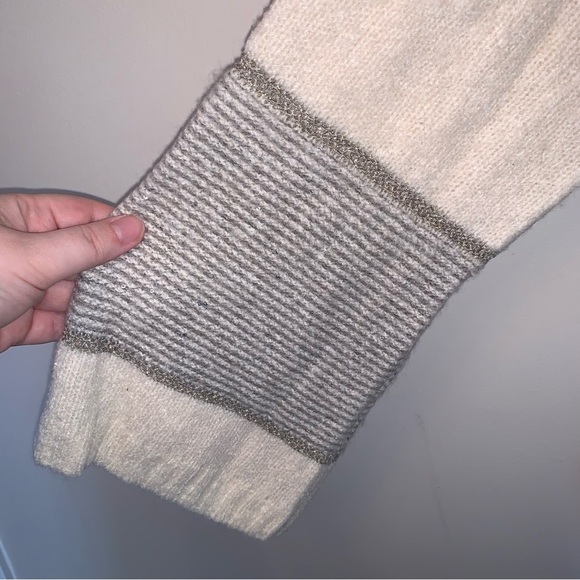 St. John Luxury Cashmere Wool Sweater Large Striped Cream Gray Metallic Knit XL - Picture 9 of 9